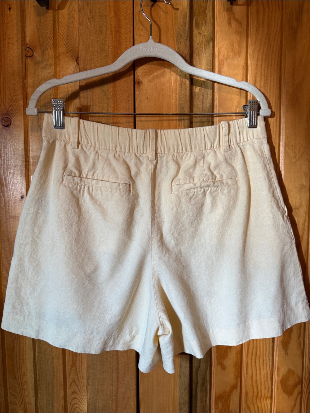 GAP 365 High Rise Linen-Blend Short - Picture 3 of 4